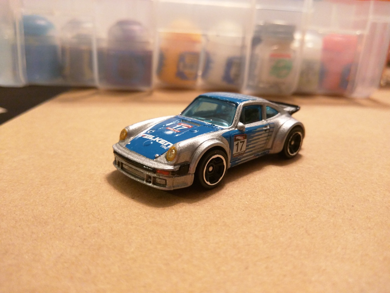 Illustration for article titled Friday Corrections: Falken Porsche 934 Turbo RSR